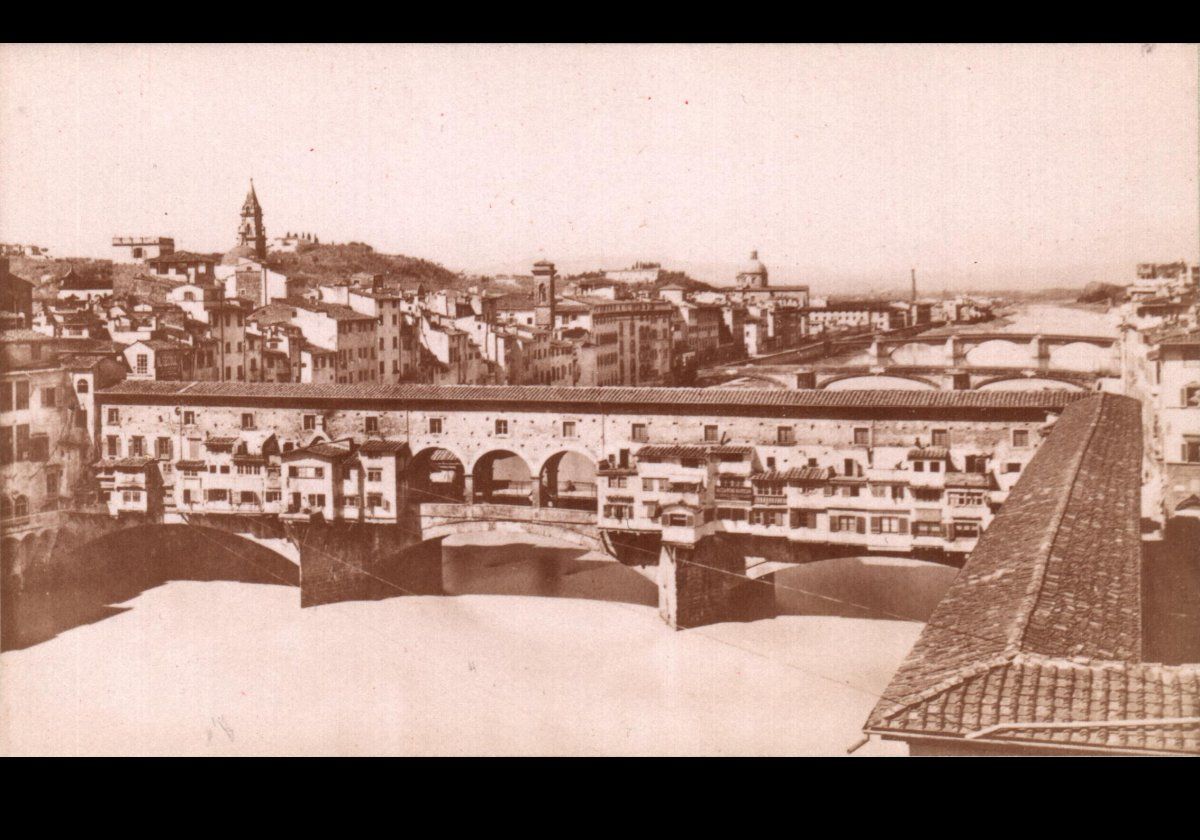Another older picture of the Ponte Vecchio.