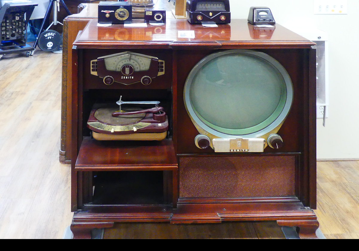 A Zenith Model H-3477R "Thackery" from 1951.  Built in the USA, it has a 19 inch black & white screen.