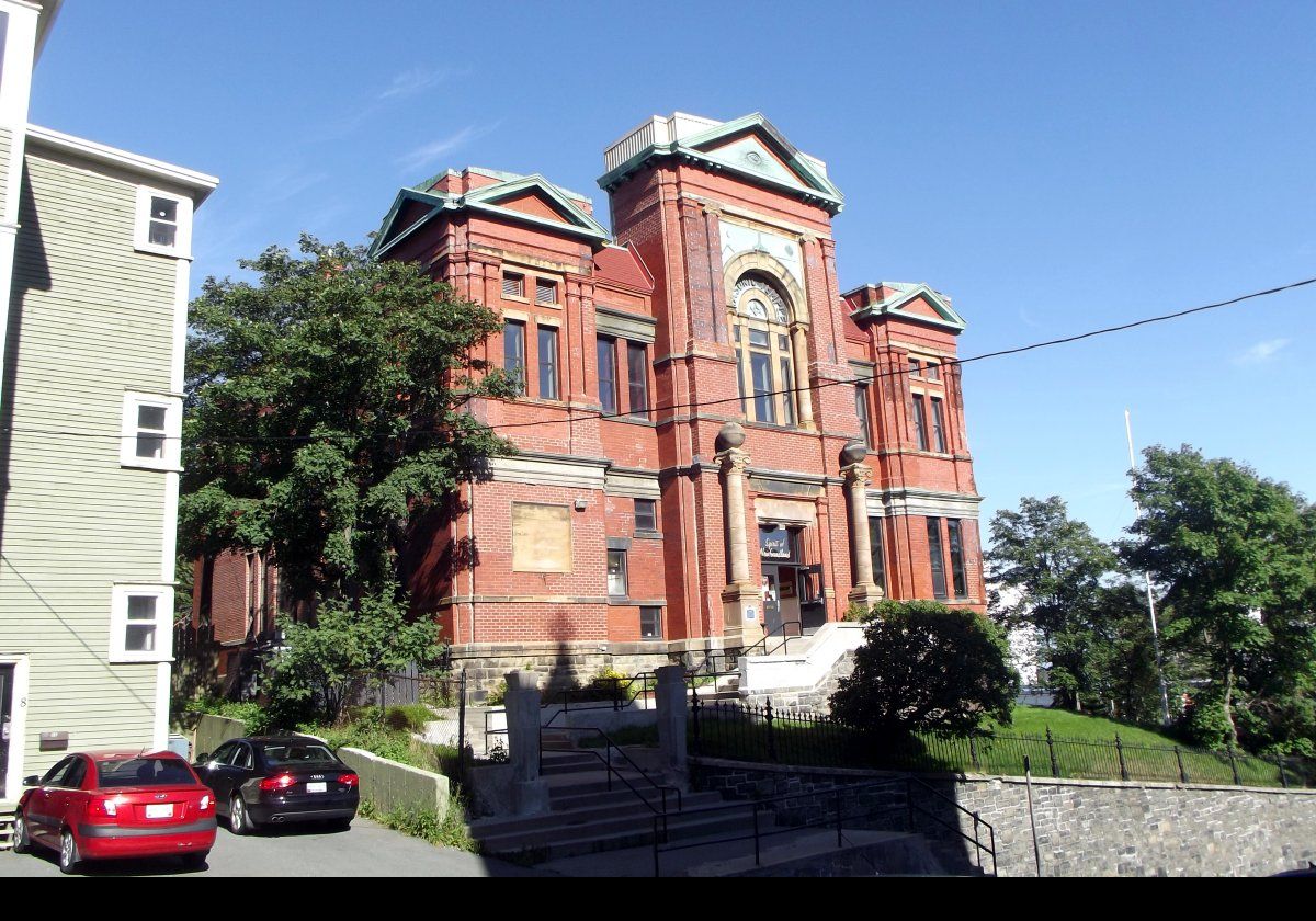 St John’s Masonic Temple was built in 1894, though not consecrated by the Freemasons until 1897, using bricks imported from Accrington in England.  The Freemasons sold the building in 2007, and it now belongs to the Spirit of Newfoundland who put on music shows.
