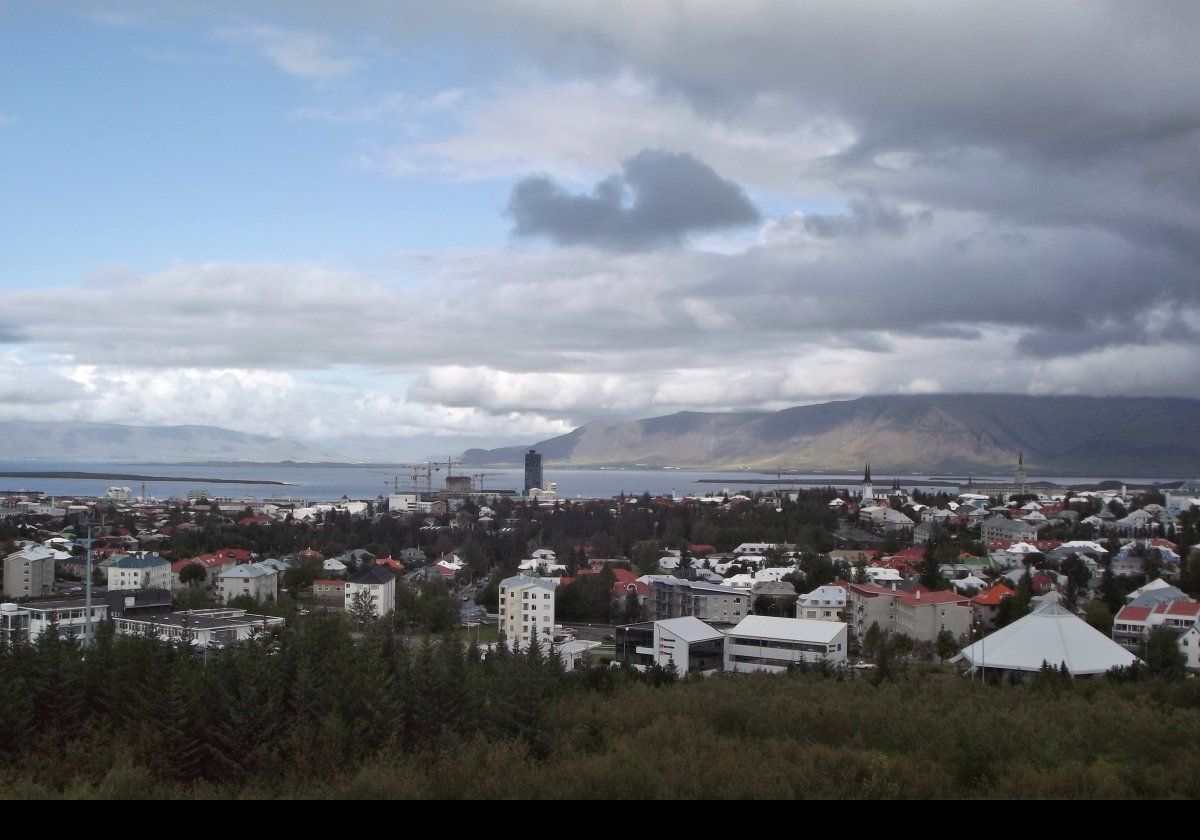 A couple of pictures of Reykjavik taken from the top of the hill called Öskjuhlíð.